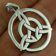 Unique Round Celtic Trinity Silver Pendant, pn454