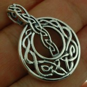 Unique Round Large Celtic Knot Silver Pendant, pn567