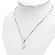 Mother of Pearl Drop Silver Pendant, p586