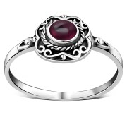 Ethnic Design Garnet Stone Silver Ring, r500