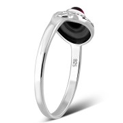 Ethnic Design Garnet Stone Silver Ring, r500
