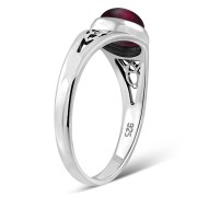 Garnet Trinity Knot Silver Ring, r557