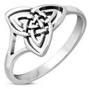 Celtic Trinity Knot Plain Silver Ring, rp854