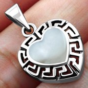 Mother of Pearl Heart Silver Pendant, p511